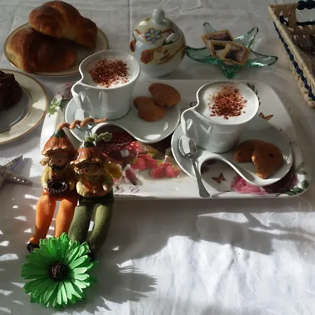 فندق مبيت وإفطار A Casa Di Grazia نابولي