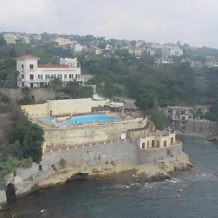 A Casa Di Grazia فندق مبيت وإفطار نابولي